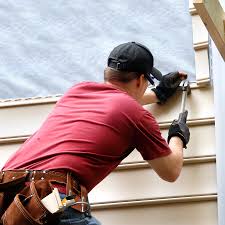 Best Vinyl Siding Installation  in Manawa, WI